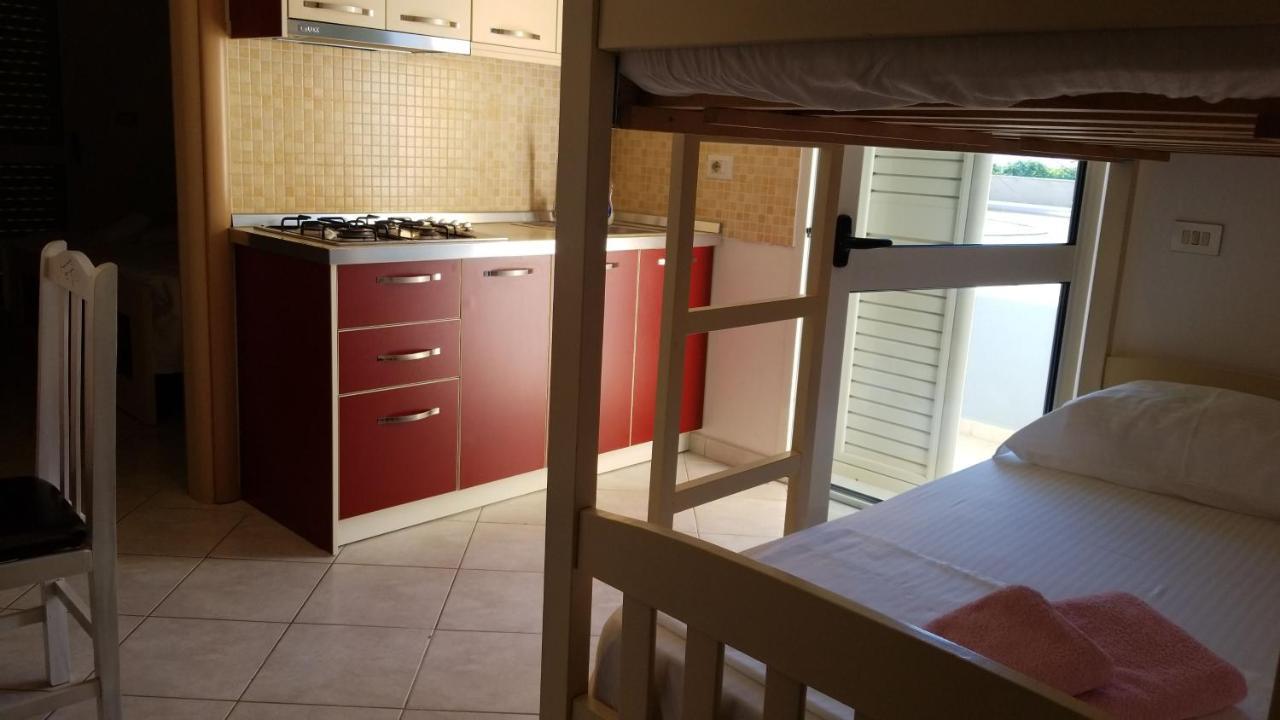 Apartments Rezidenca Sinani Orikum Eksteriør bilde